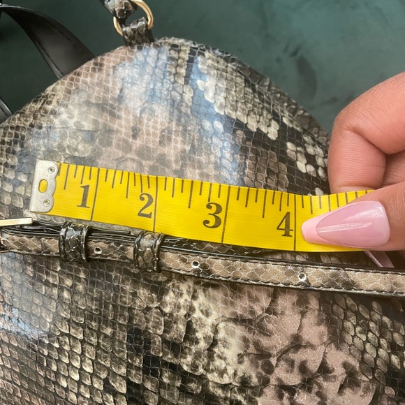 Victoria’s Secret snakeskin backpack & wallet set - Picture 10 of 16